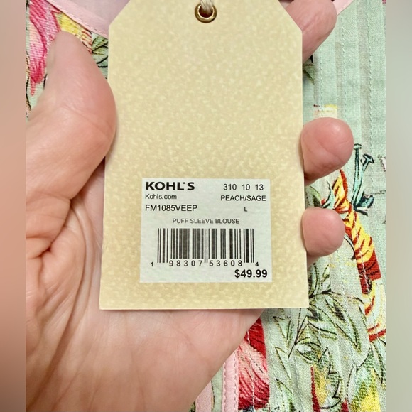 Floral Boho Blouse with Pink and Green Accents - Picture 5 of 9